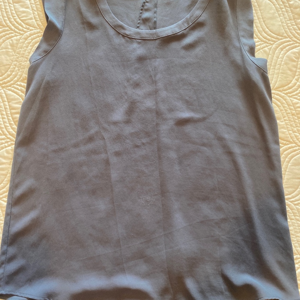Pleione sleeveless top
